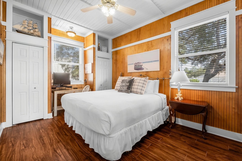 Destin Beach House - Southern Comfort