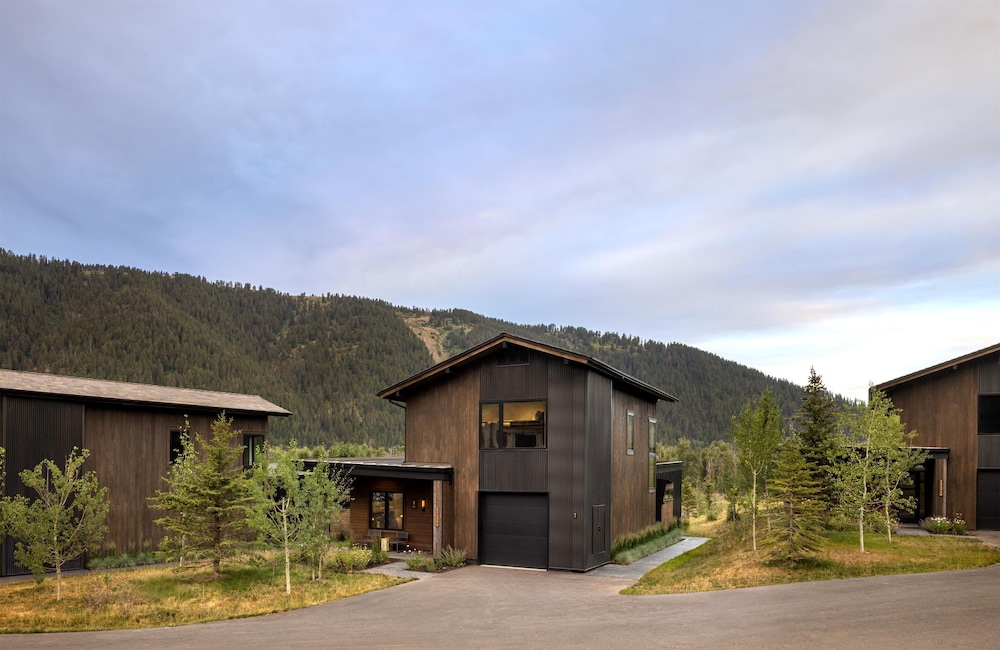 The Cabins At Snake River Sporting Club