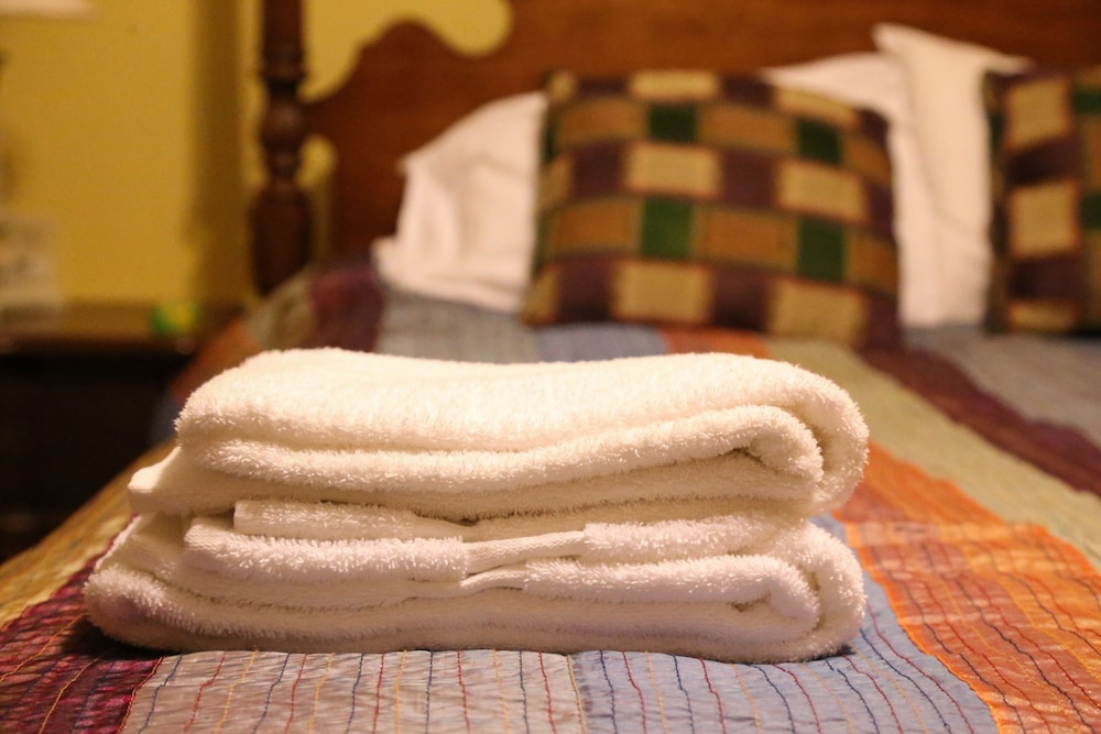 Plymouth Vacations - Salt Ash Inn - Property Image 140