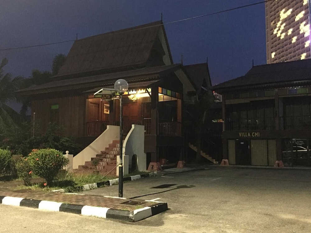 Traders Villa