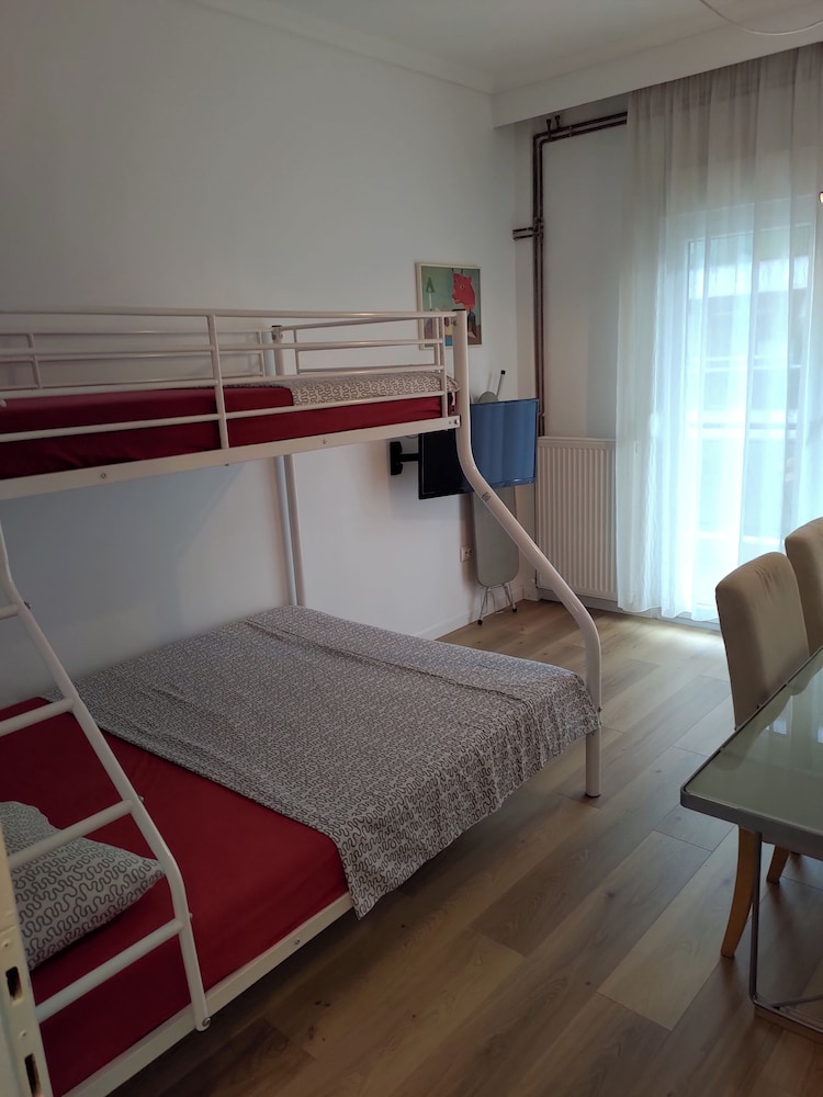 Olgas Apartment With 3 Bedrooms in Thessaloniki