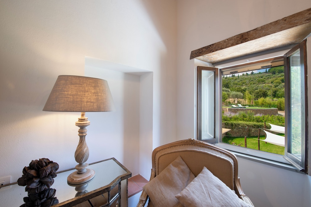 Villa Chianti With Panoramic Pool On The Vineyard