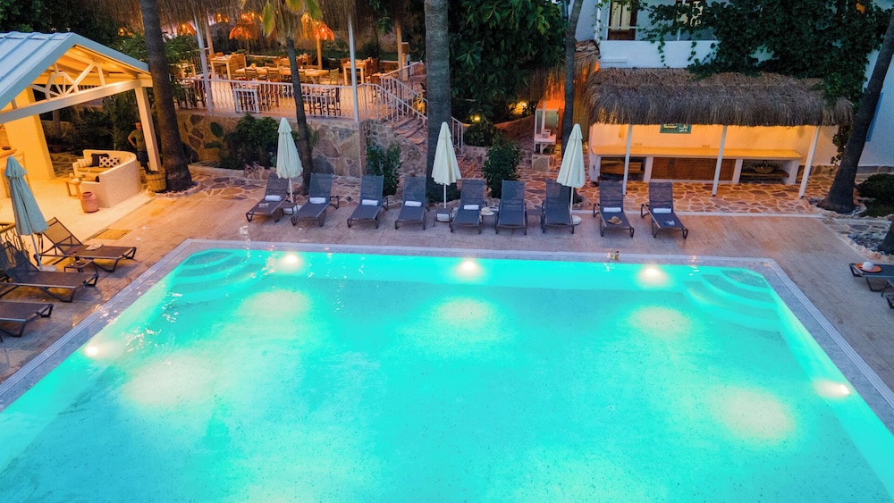 Golden Lighthouse Otel - Image 35