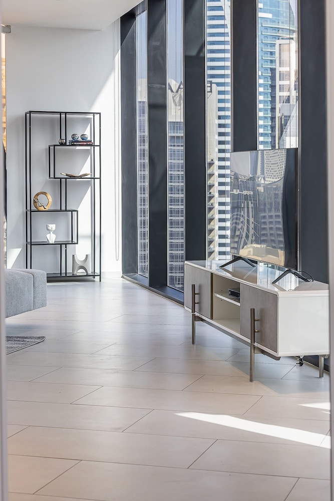 Marquise 2505 Business bay