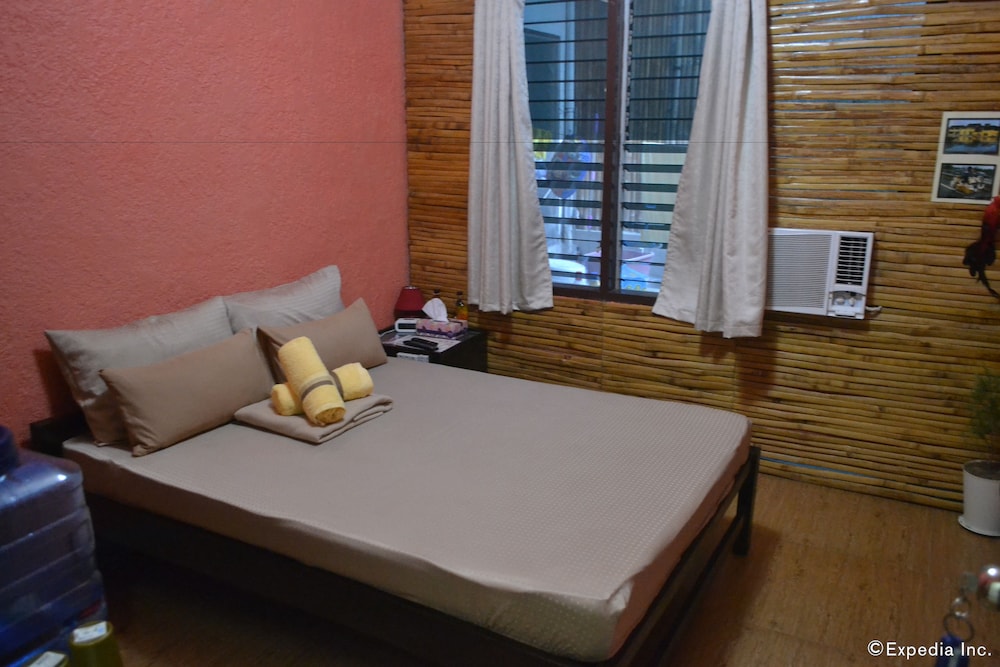 Dee GuestHouse