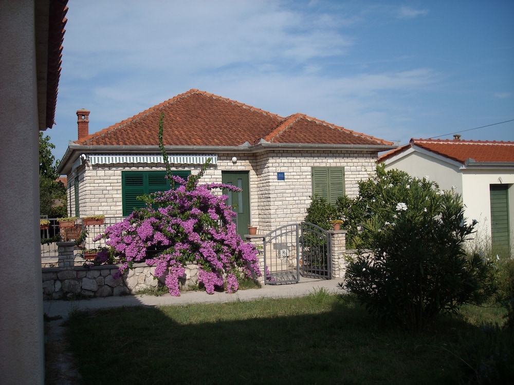 House Jadranka view 3