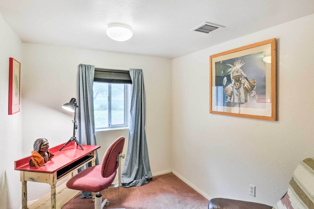 Apache Point Ranch House w/ Carr Canyon Views! view 2