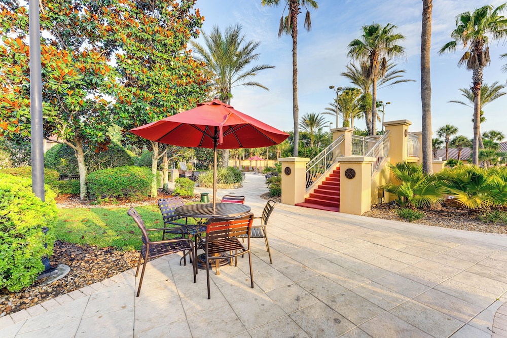 Regal Palms Gem Near Disney w/ Patio, Themed Rooms