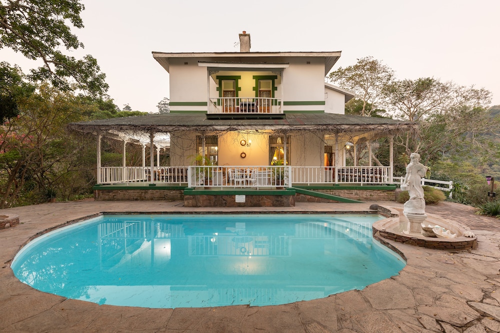 Royston Hall Guesthouse
