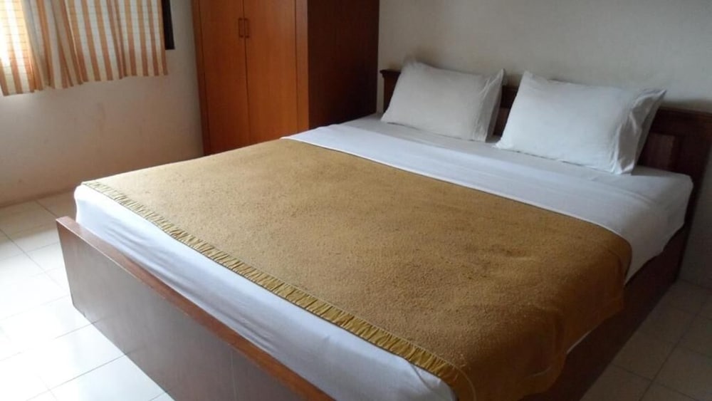 Bautong Lodge Guest House