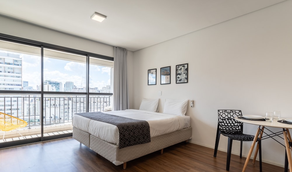 Setin Downtown Genebra by Viva - Apartamentos completos na Bela Vista com piscina