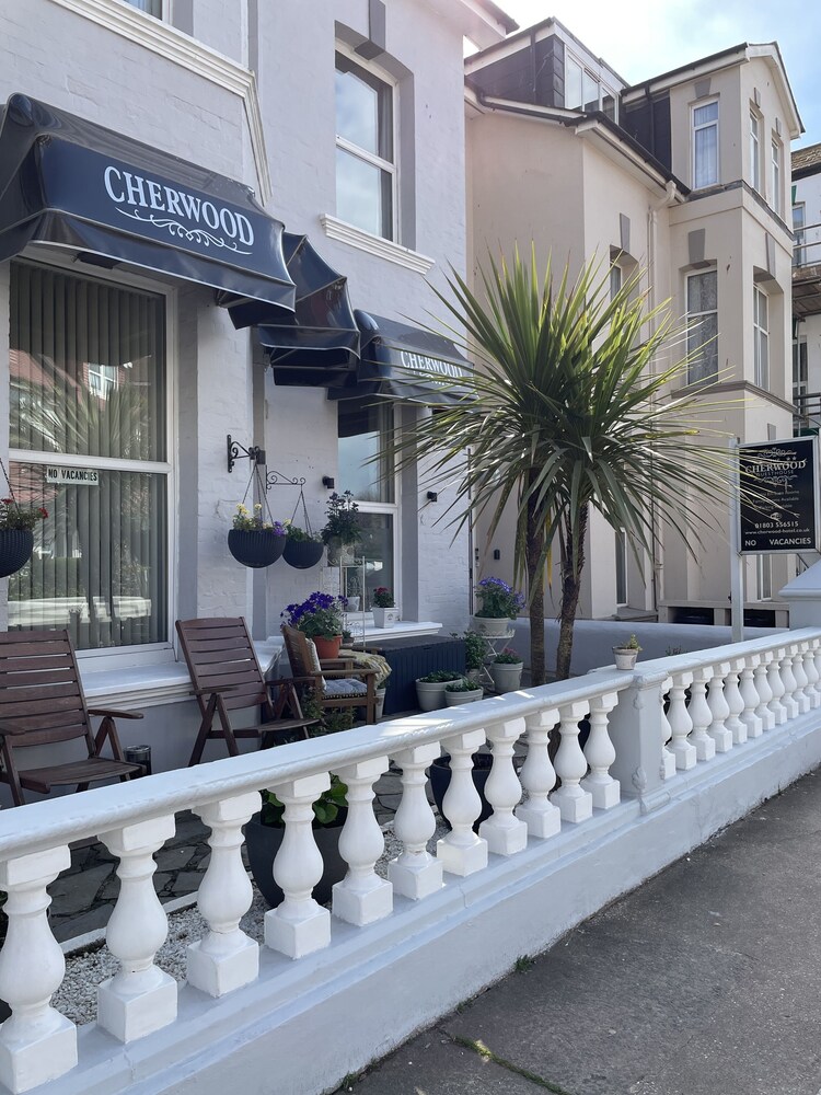Cherwood Guesthouse