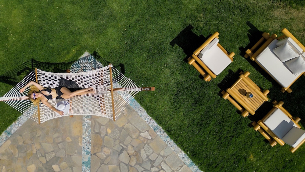 Lada Slav Exclusive