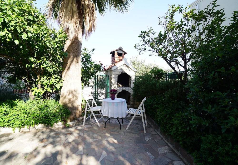 Photo 42