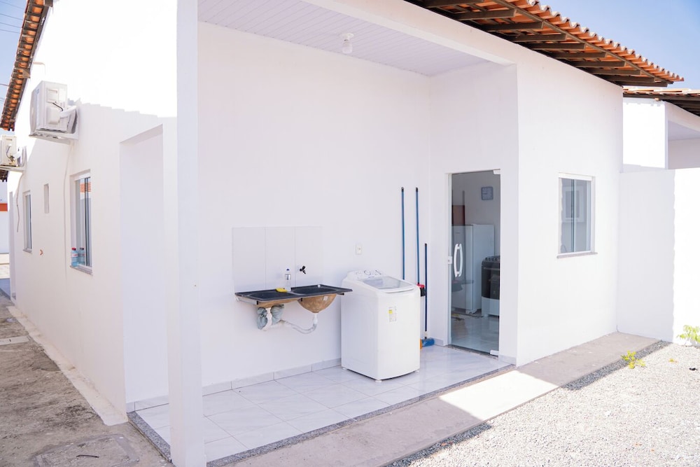 Casa Pet Friendly c Churrasqueira e Terra o