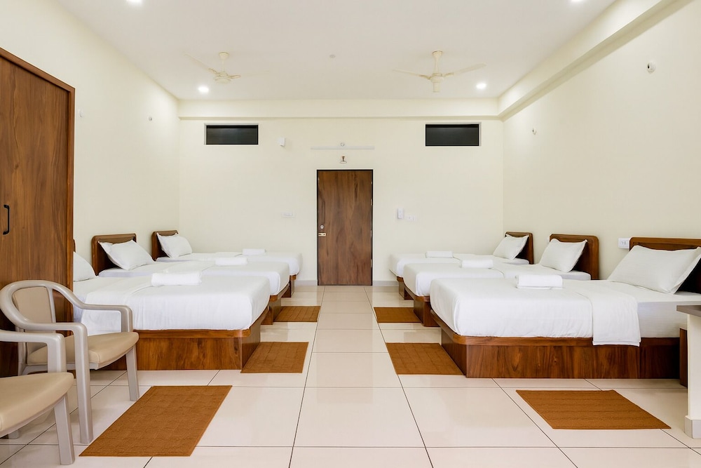 Savi Service Apartments