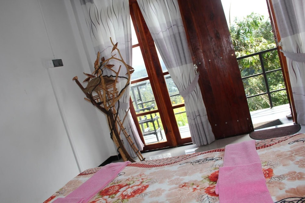 Rockvila Guest House view 4