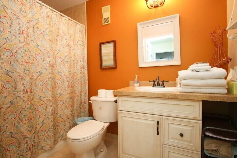Sea Oats Beach Resort by Liberte