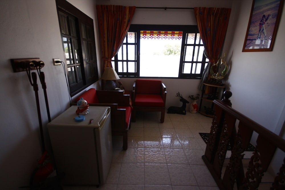 Summer Breeze Inn Hotel