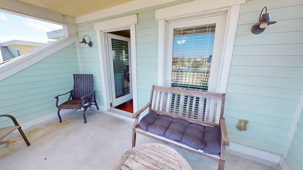 Captains Watch 2 by Tybee Vacation Rentals