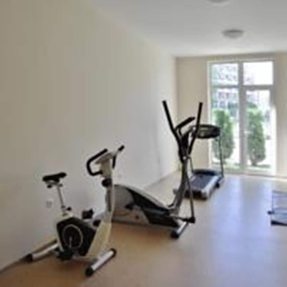 VIP Zone Apartments