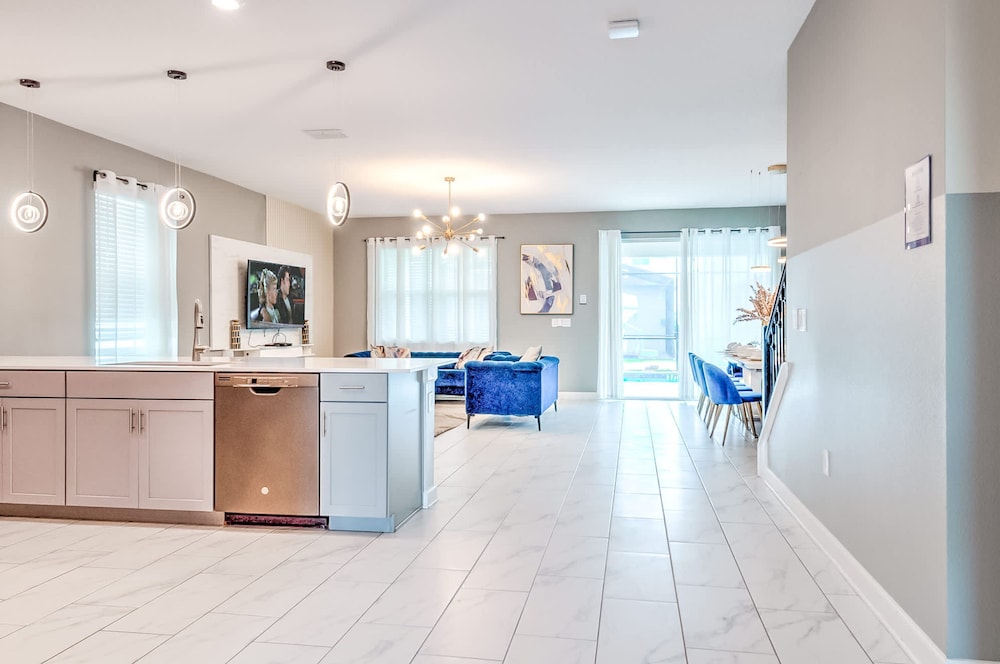 2852 Ultimate Retreat for Your Family 9 Bedrooms