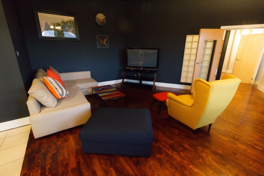 Belhaven Apartment