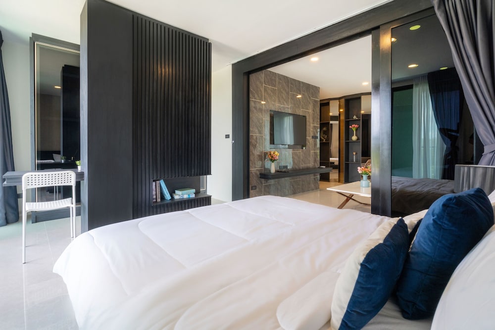 Condo Viva Patong D502 Freedom Beach view 2