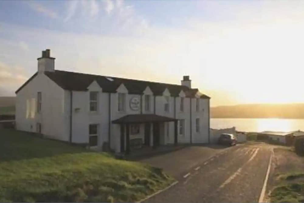 The Spiggie Hotel