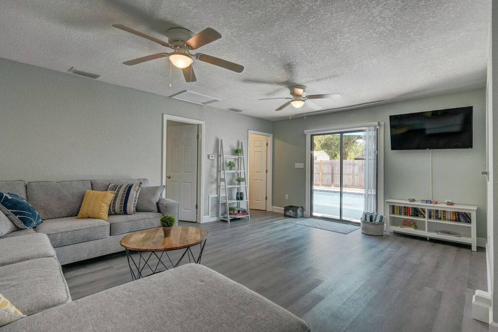 Heated Pool Close to St Pete Tampa Pet Friendly, photo 6