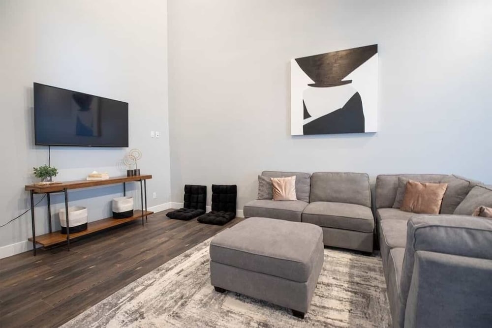 Twice Charmed 8 Bedroom Townhouse