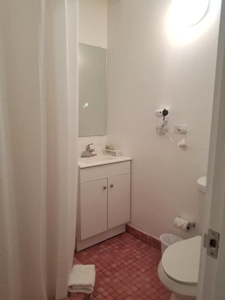 Aibonito Hotel 202