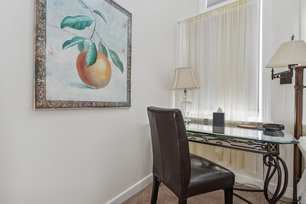 Columbia Vacations - The Columbia Inn at Peralynna Manor - Property Image 27