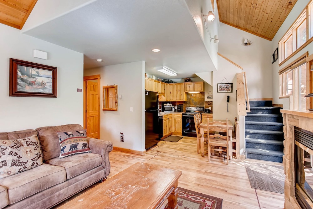 Estes Park Condos - Property Image 42