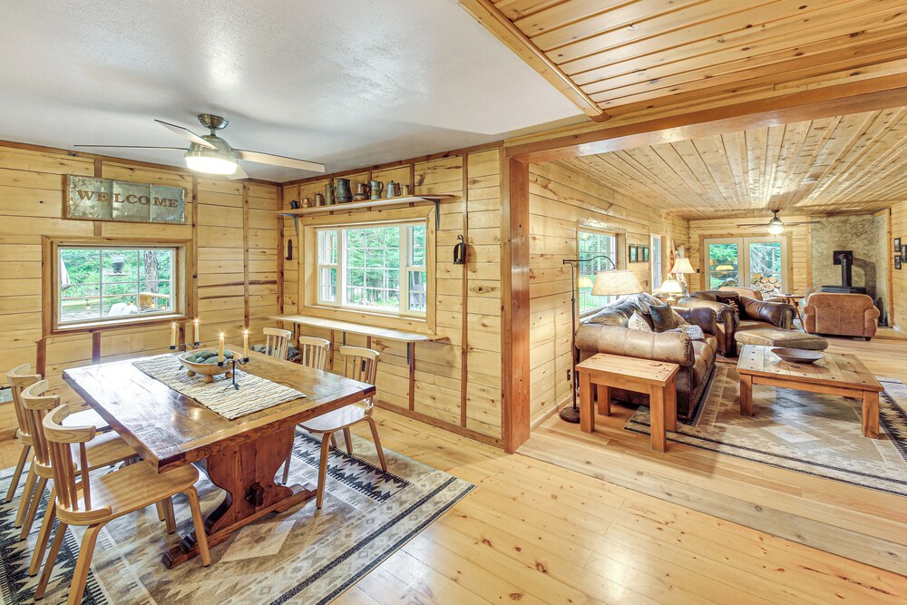 Riverside Cabin on 9 Acres in Montana