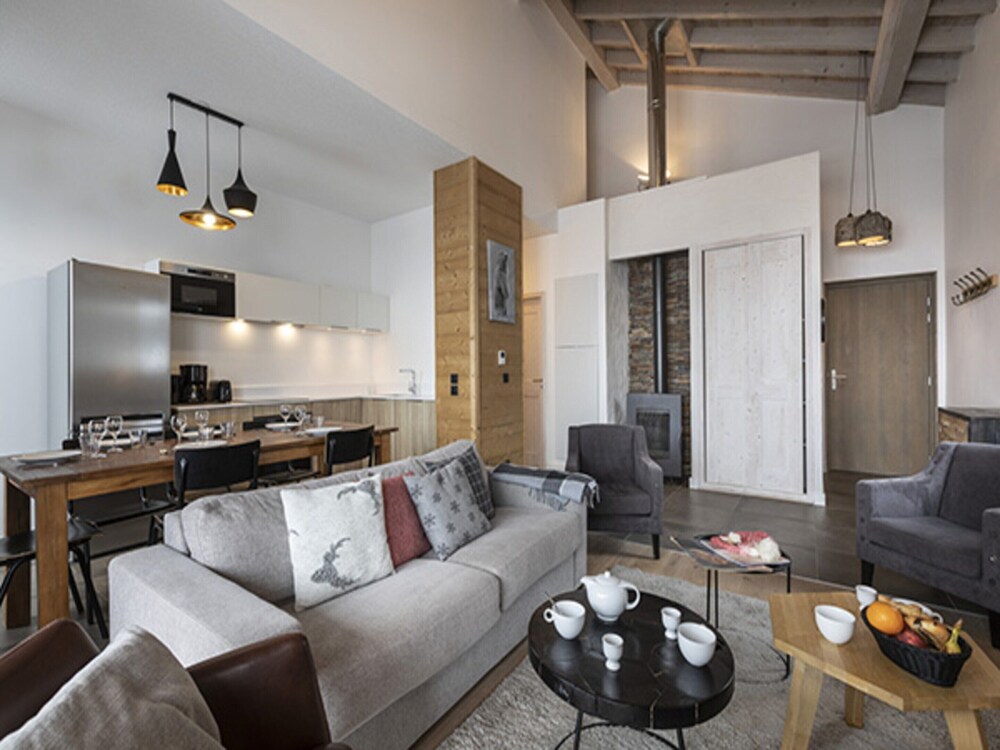 Apartment in La Rosiere With Stunning Alpine Views