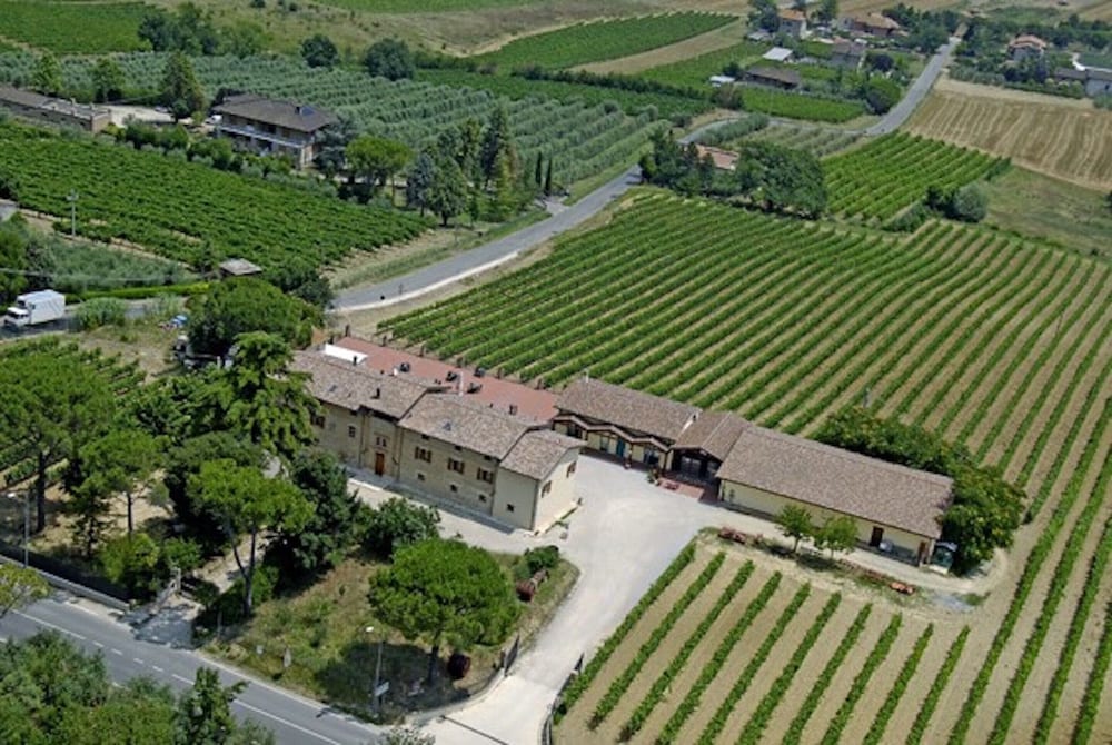 Agriturismo Chiorri view 3