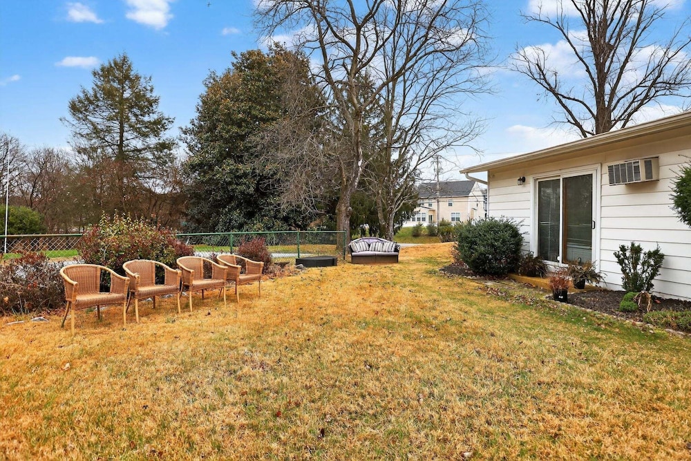 Elegant Home With Game Room Near Bwi 3 Bedroom Home