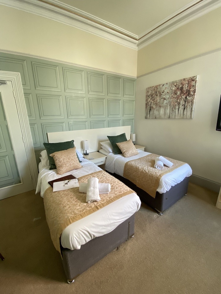 74 Belgravia