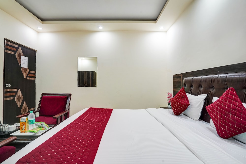 Hotel City Lite Near Delhi Airport