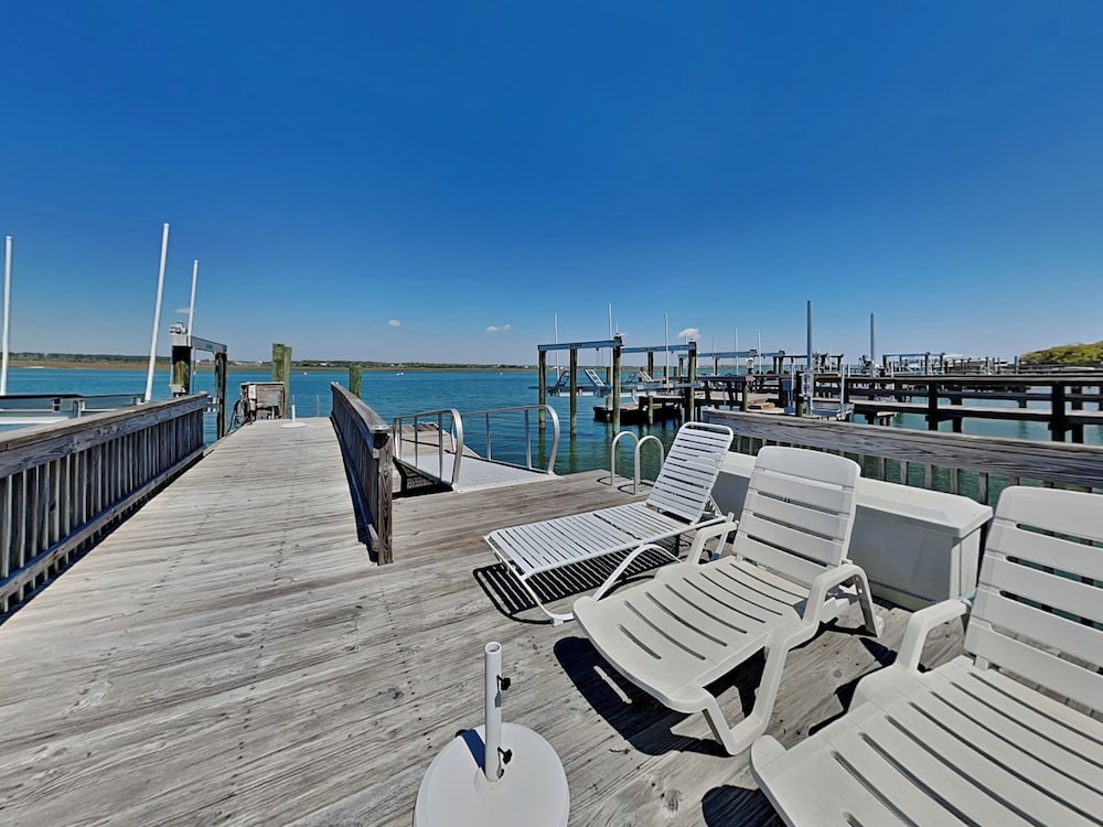 The Pack House by Topsail Realty