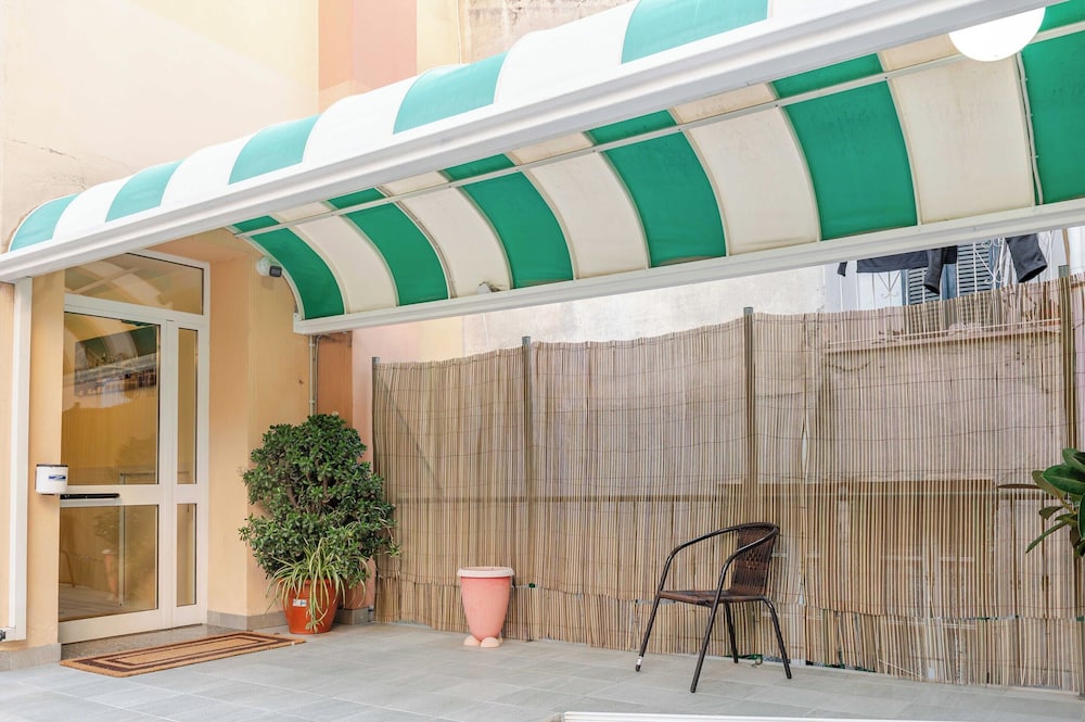 Hotel 3 Your Haven of Peace in Ventimiglia photo 2