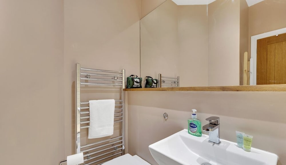 Bantham Mews by Pureserviced 1 Bedroom Luxury Mews