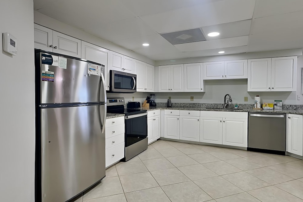 The Palms of Orange Beach by Southern Vacation Rentals