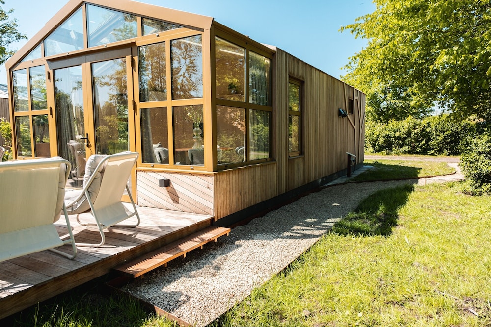 Holiday Home in Friesland With Greenhouse Charm