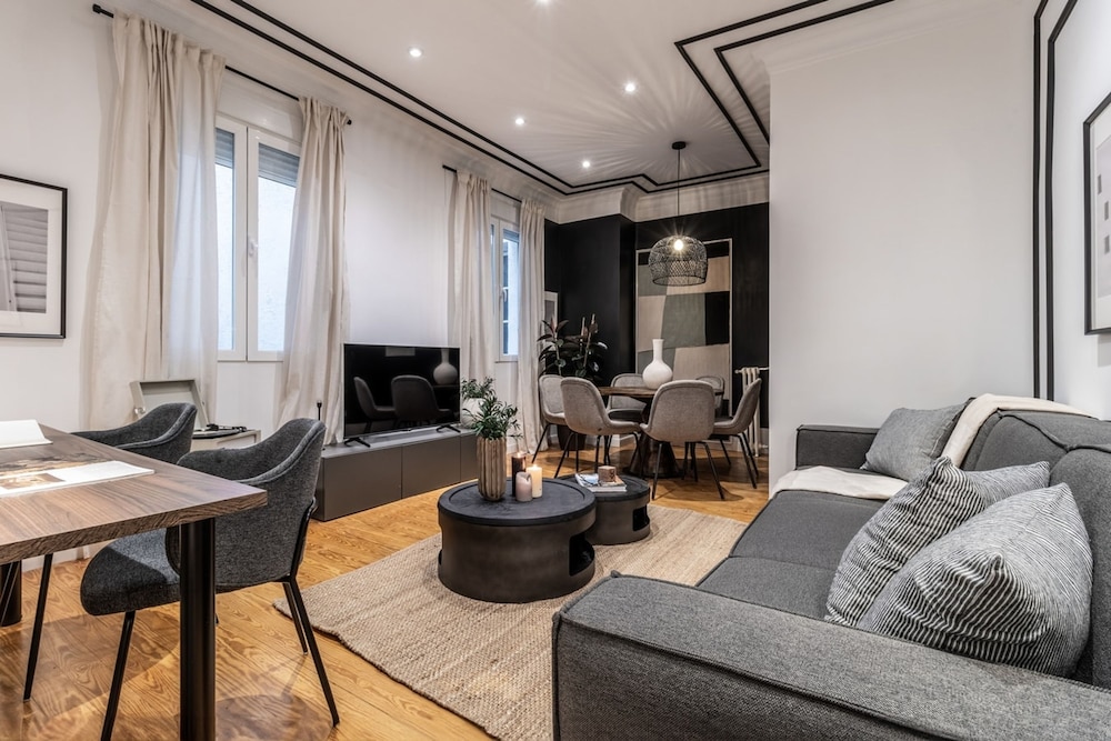 Florida - 2 Bedrooms in Ibiza