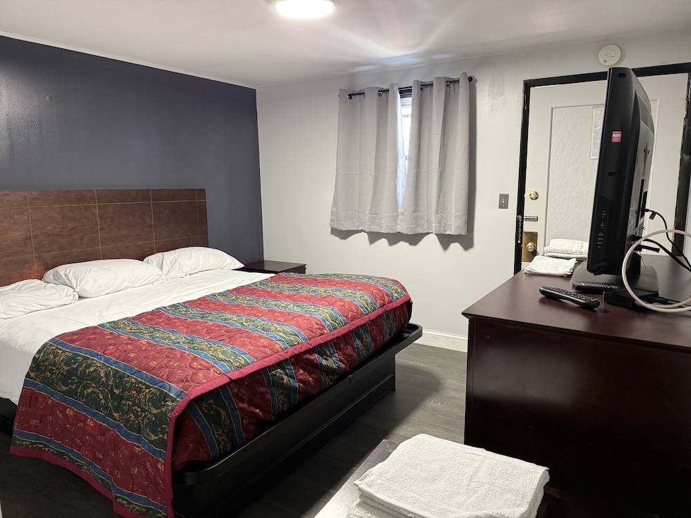 Budget Inn