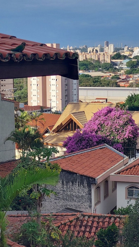 Amplo estudio proximo ao BOS em Sorocaba