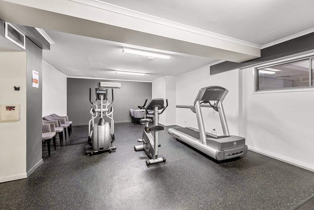 Studio With Balcony Access in Central Bowen Hills