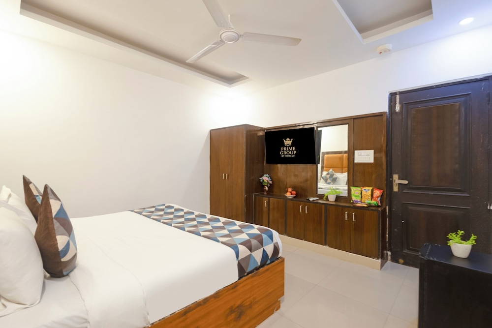 Hotel Krone Delhi